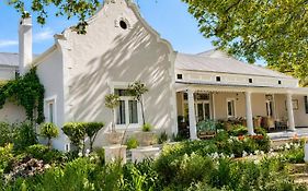 Banhoek Corner Guesthouse